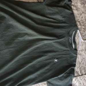 Champion T-shirt
